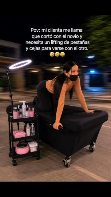 Siempre a su disposición chicas 🙈🤣😬

Su lashista siempre le será siempre fiel 😂😂

#fypシ゚viralシfypシ゚ #humor #parati #lashes #emprendimiento